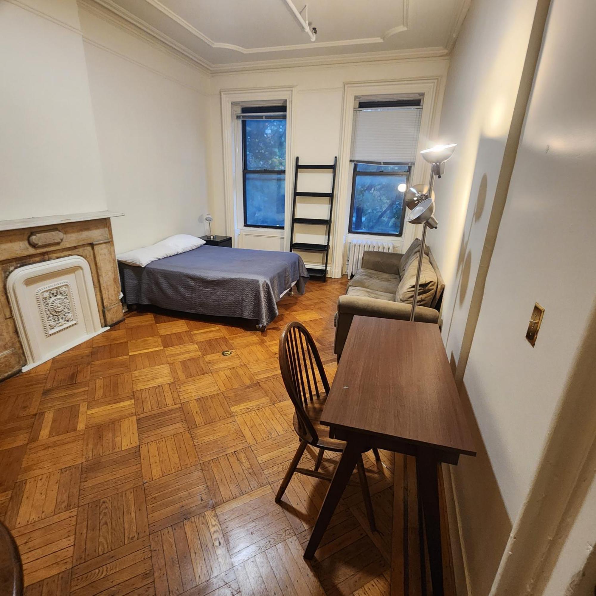 New York City Guest House 2 Экстерьер фото